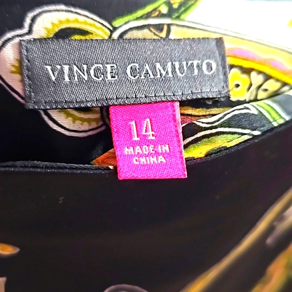 Blouse and Skirt Set - Picture 6 of 8